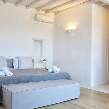 Majestic Mykonos 4 Bedrooms Celestic Julie Bbq And Private Infinity Pool וילה *